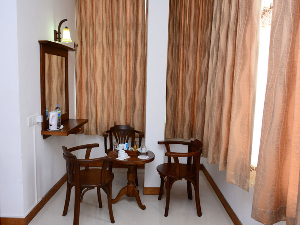 Bed & Breakfast City 2*