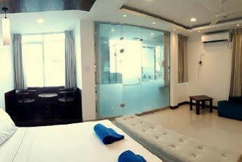 City 2* Kandy
