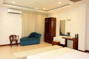 City 2* Kandy