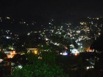 City 2* Kandy
