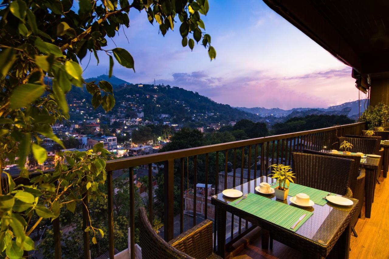 Bed & Breakfast City 2*