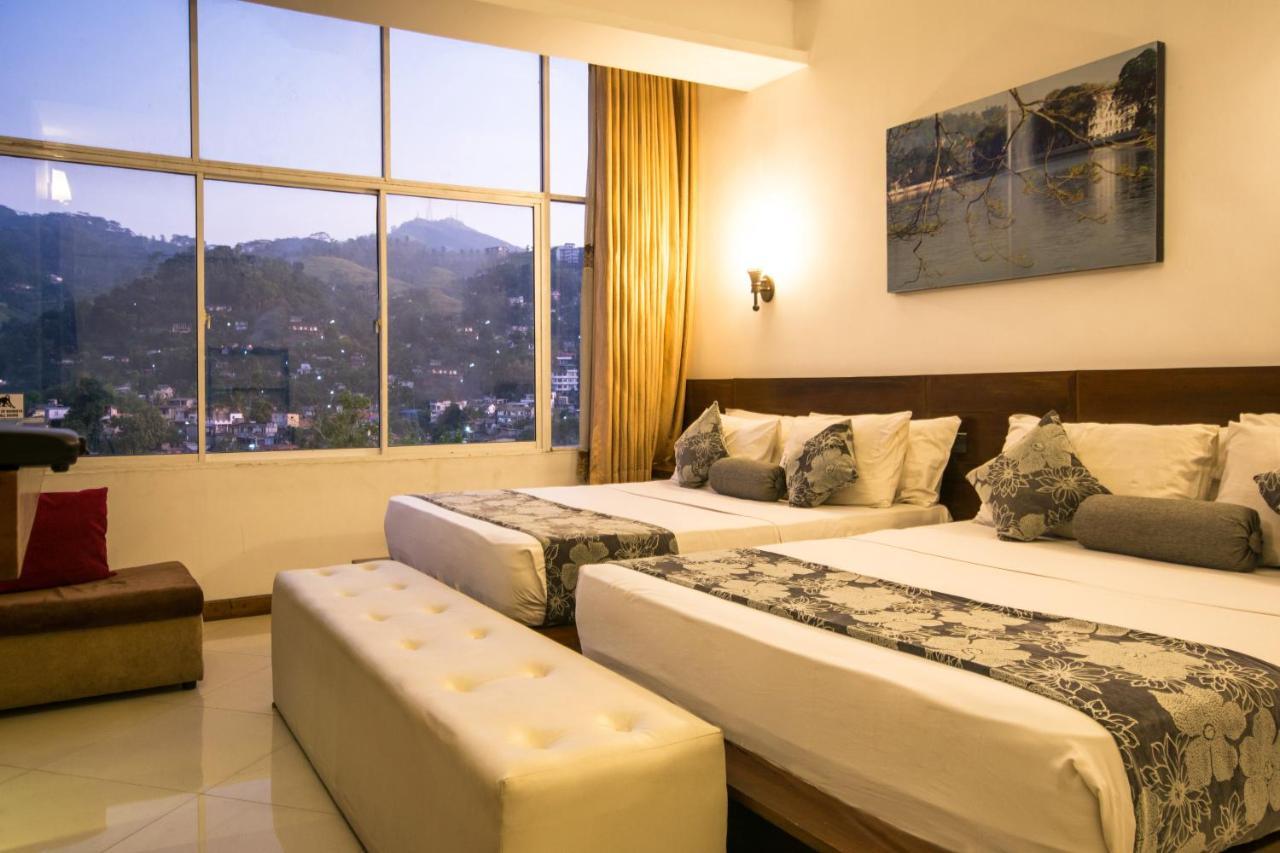Bed & Breakfast City 2*